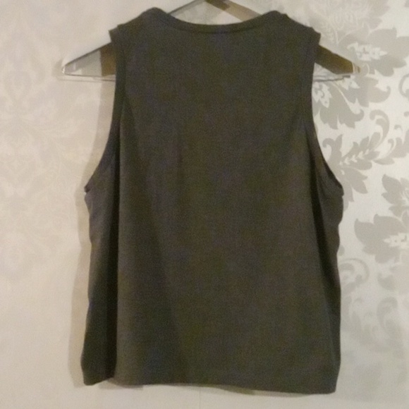 Sonic Graphic Crop Sleeveless Tee SP - Picture 3 of 4